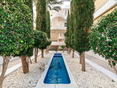 Apartment for sale in Marbella Golden Mile