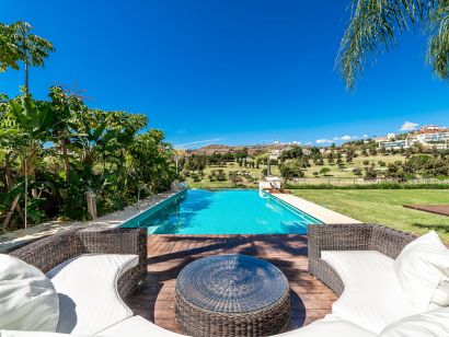Villa for rent in La Alqueria, Benahavis