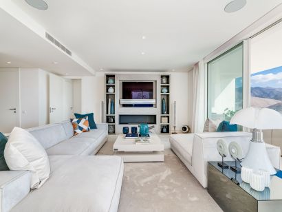 Apartment for sale in Marbella Golden Mile