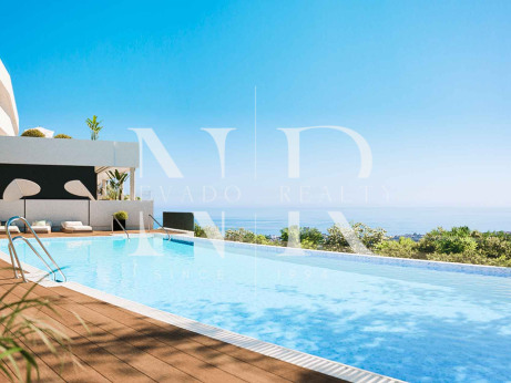 Appartement nouvellement construit à Altos de Los Monteros à vendre