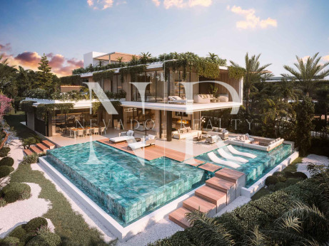 Villa nouvellement construite dans l'Urbanisation Cascada de Camoján avec vue panoramique sur la mer à vendre