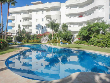 Flat in milla de oro for sale