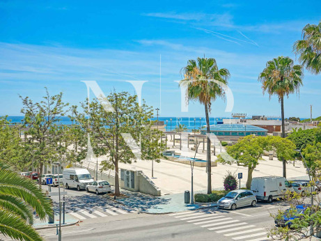Appartement dans l'immeuble Atrium, centre de Marbella, à vendre