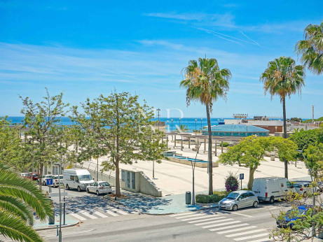 Apartment in Atrium building, Marbella centre, for sale