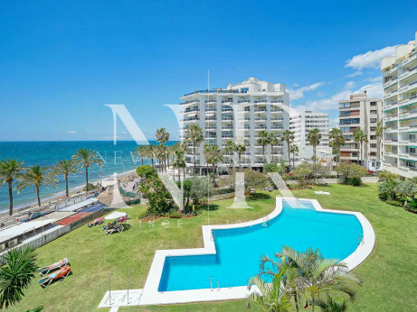 Appartement dans l'immeuble Imperator avec vue sur la mer à vendre