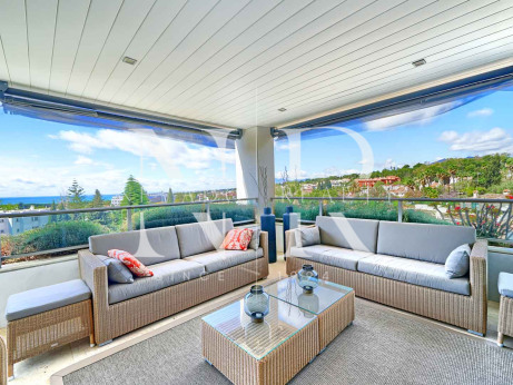Apartment in Jardines del Príncipe, Marbella centre, for sale