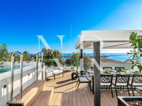 Second line beach townhouse in Marbella Centro for sale