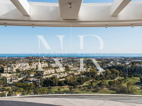 Penthouse à Benahavís avec vue panoramique sur la mer à vendre