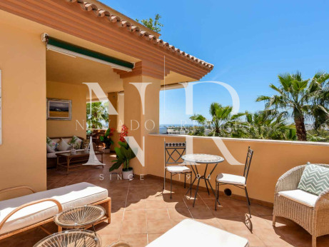 Apartamento en Urbanización Cumbres del Rodeo con vistas al mar en venta
