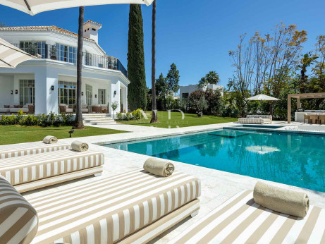 Villa en Nueva Andalucía completamente reformada en venta