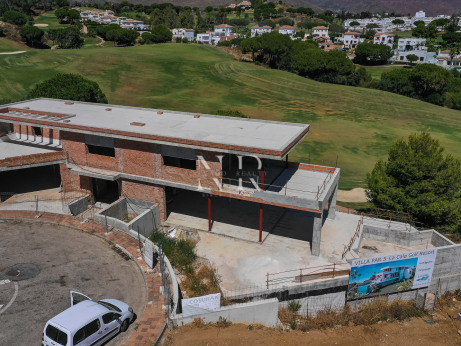 VILLA EN COURS DE CONSTRUCTION À LA CALA GOLF RESORT- MIJAS COSTA