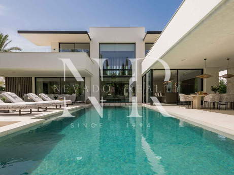 Villa design à vendre à Las Brisas Golf