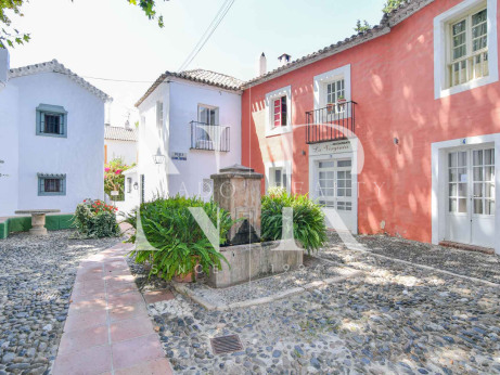 Restaurant in Urbanisation La Virginia for sale