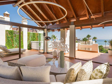 Penthouse en bord de mer à vendre dans le complexe Bahía del Velerín