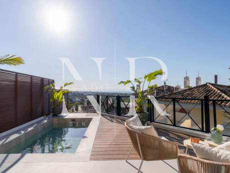 Apartamento en Urbanización Palacetes Les Belvederes completamente renovado en venta