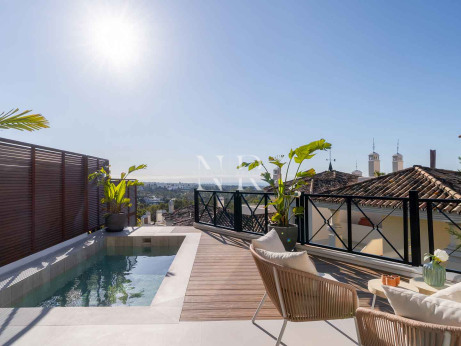 Apartamento en Urbanización Palacetes Les Belvederes completamente renovado en venta