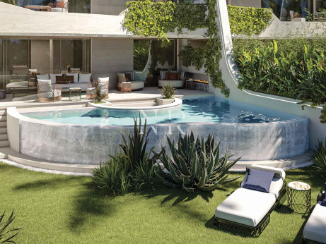 Apartment on the Golden Mile just minutes from the beach for sale