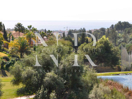 Villa en construction à vendre à La Alquería avec vue sur la mer et le golf