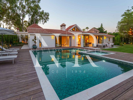Villa de plain-pied près de Puerto Banús à vendre