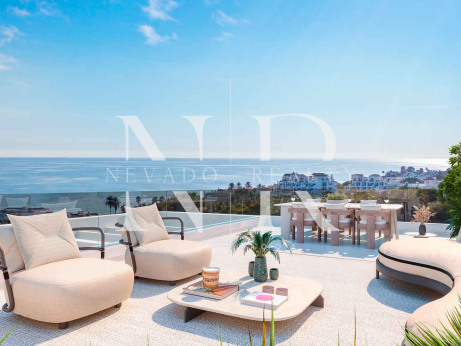 Apartamento en Estepona con amplia terraza en venta