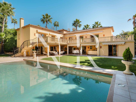 Villa à vendre à Nueva Andalucía