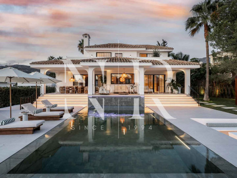 Villa en Nueva Andalucía entièrement rénovée en vente