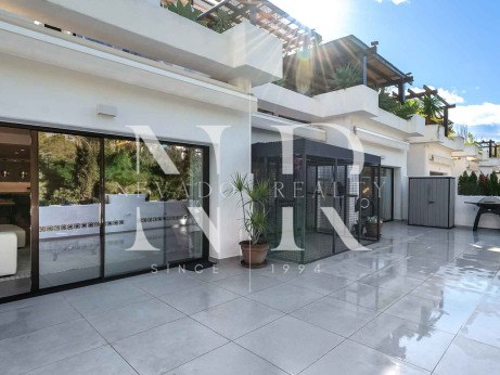 Apartment on the Golden Mile with a Spacious Terrace for Sale
