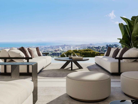 Villa en construction à El Real de la Quinta avec vue panoramique sur la mer, à vendre