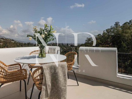 Appartement entièrement rénové à vendre dans le lotissement Los Almendros