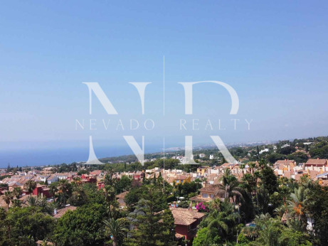 Plot in the Xarblanca residential area with panoramic sea views for sale