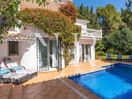 Villa à vendre au Marbella Hill Club