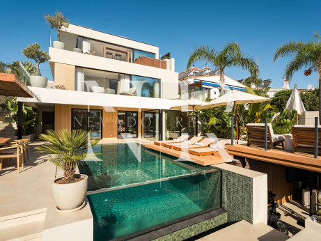 Villa avec vues panoramiques à Nueva Andalucía, Marbella, à vendre