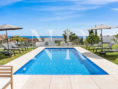 Élégante villa avec vue sur la mer à La Alquería, Benahavís À vendre