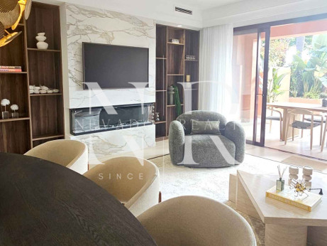 Townhouse for sale in Altos de Puente Romano, Marbella
