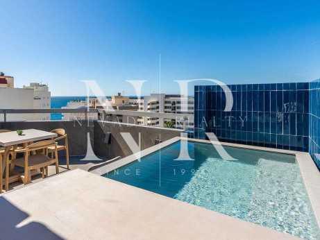 Penthouse à vendre à Playa de la Fontanilla, Marbella, en deuxième ligne de plage