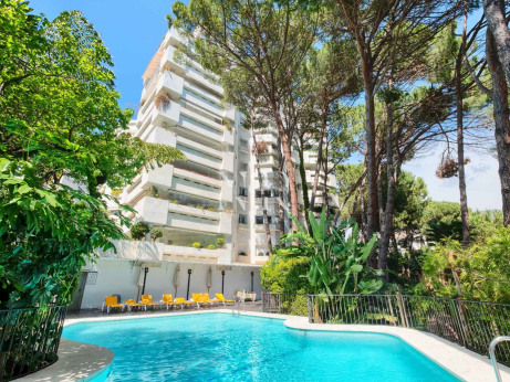 Beachside Apartment in Jardín del Mediterráneo for sale
