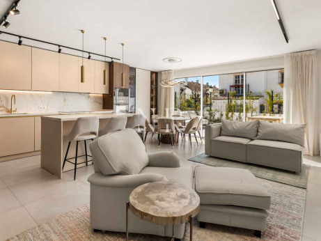 Townhouse in El Campanario, Estepona for sale