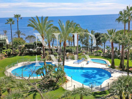 Apartamento en Gran Marbella completamente reformado en alquiler de corta temporada.