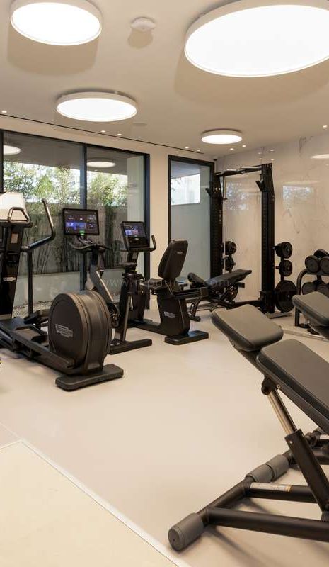 Ikkil Bay: Strandapartments in Estepona