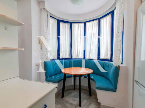 Apartamento con vistas al mar al lado de la playa en Marbella centro en venta,