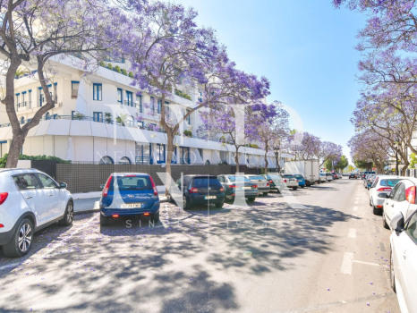 Apartamento con vistas al mar al lado de la playa en Marbella centro en venta,