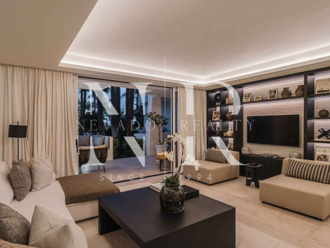 Apartamento completamente renovado en Marina Puente Romano en venta