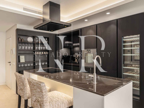 Apartamento completamente renovado en Marina Puente Romano en venta
