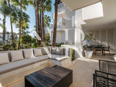 Apartamento completamente renovado en Marina Puente Romano en venta