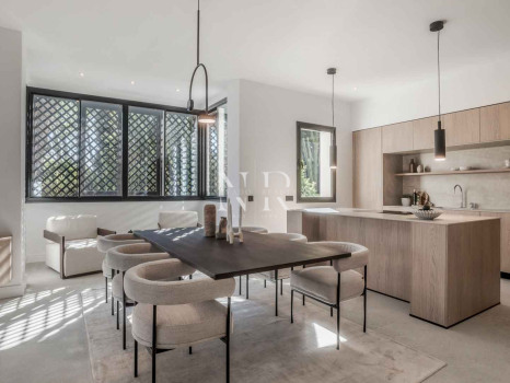 Completely renovated ground floor flat in Altos Reales for sale