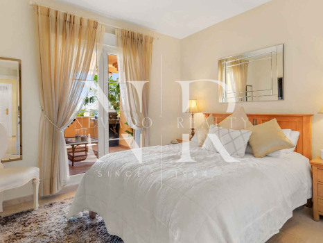 Appartement dans l'urbanisation Cumbres del Rodeo avec vue sur la mer à vendre