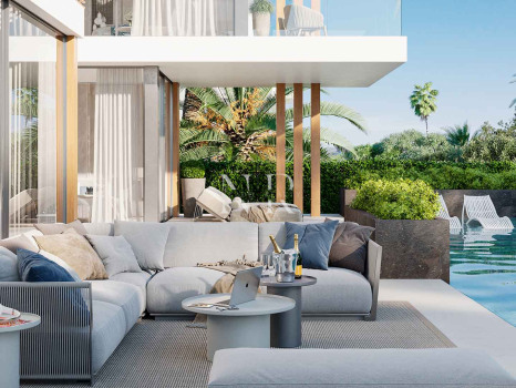 Villa à Nueva Andalucía en construction dans une communauté fermée à vendre