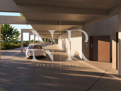Villa en Nueva Andalucía en construcción en urbanización cerrada en venta