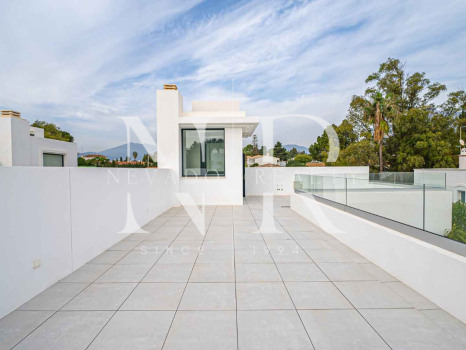 Villa in Rio Verde just a few metres from the beach for sale