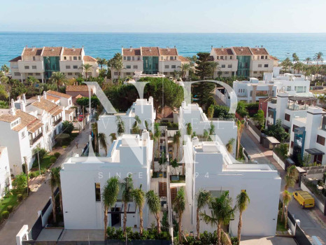 Villa in Rio Verde just a few metres from the beach for sale